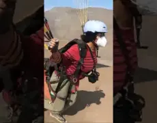 Descubre la adrenalina de probar el parapente en la espectacular costa de Japón