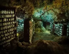 Descubre la emocionante aventura de espeleología en las cuevas de Okinawa