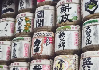 a large pile of rice with asian writing on it