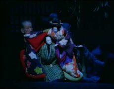 Descubre la magia del bunraku: una experiencia única en tu viaje al Japón